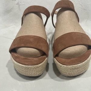 NINE WEST all the height went by with the comfort of a flat